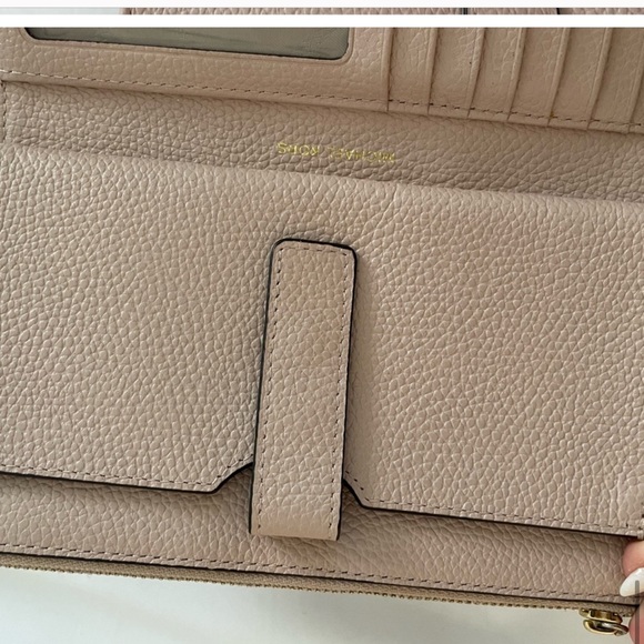 Michael Kors wallet - Picture 6 of 12